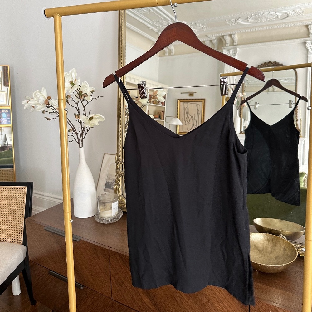 4 H&M Black Tank Top